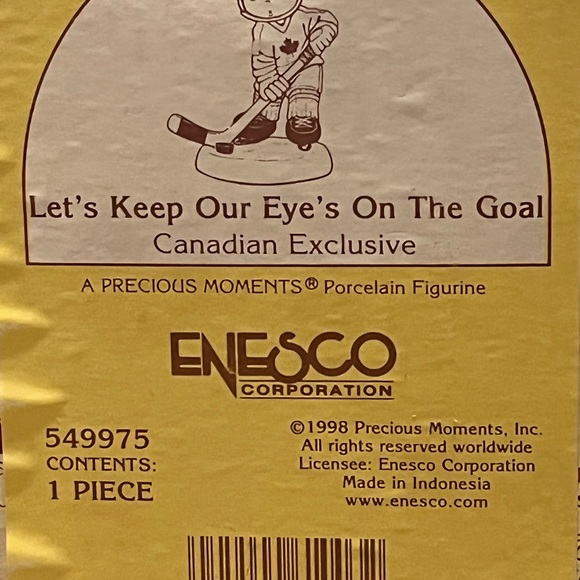 Precious Moments “Let’s Keep Our Eyes on the Goal” - Picture 2 of 5